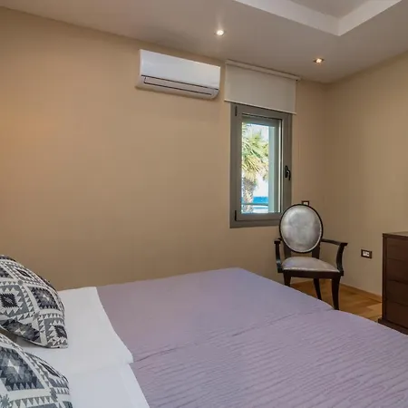 Palatia Caeli Seafront Villas, By Thinkvilla Makris Gialos (Zakynthos)