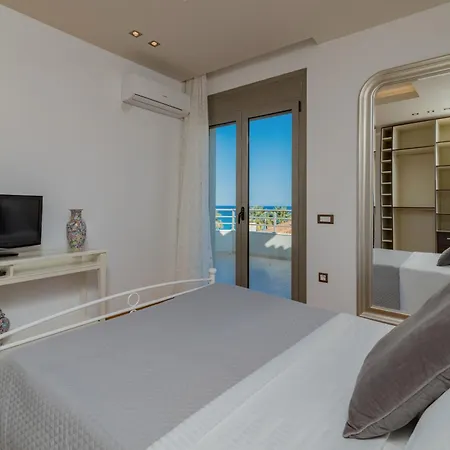 Villa Palatia Caeli Seafront Villas, By Thinkvilla *
