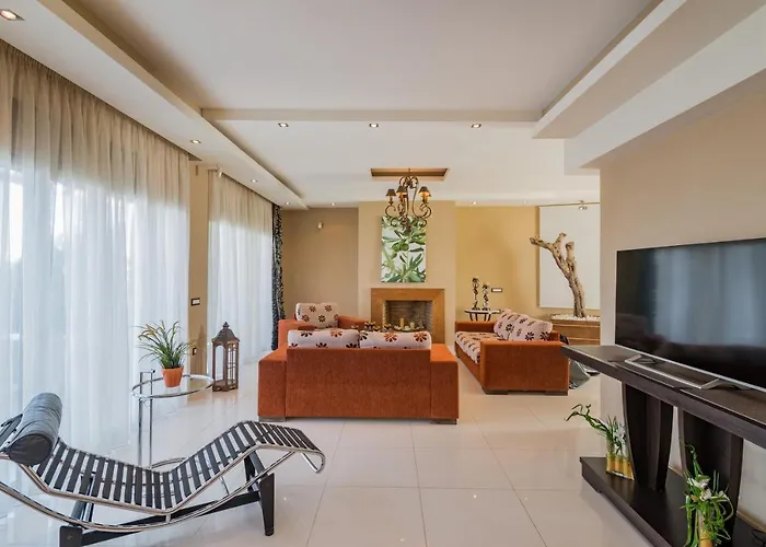 Palatia Caeli Seafront Villas, By Thinkvilla *