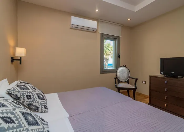Palatia Caeli Seafront Villas, By Thinkvilla Makris Gialos (Zakynthos)