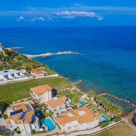 Palatia Caeli Seafront Villas, By Thinkvilla Vila *