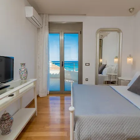 Palatia Caeli Seafront Villas, By Thinkvilla Villa Makrísz Jalósz
