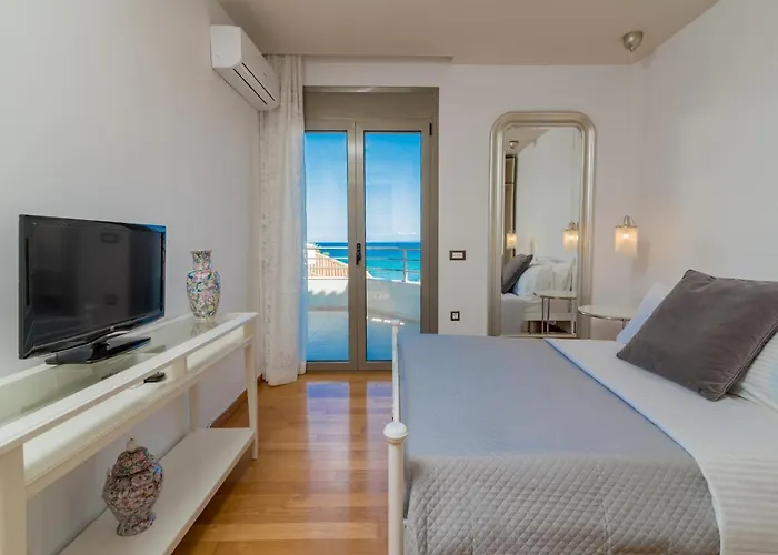 Palatia Caeli Seafront Villas, By Thinkvilla 빌라 Makris Gialos (Zakynthos)