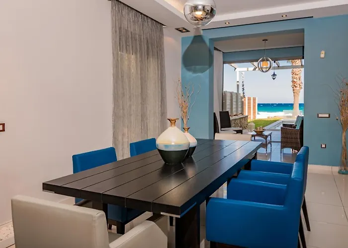 빌라 Palatia Caeli Seafront Villas, By Thinkvilla